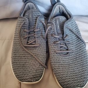 Sketches Tennies Shoes